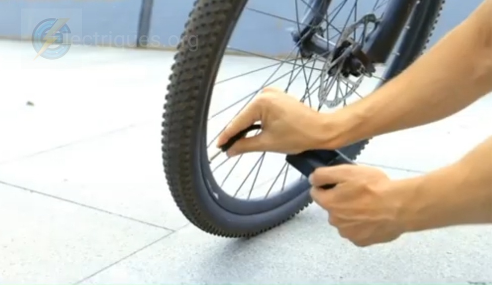 pression pneu vélo électrique