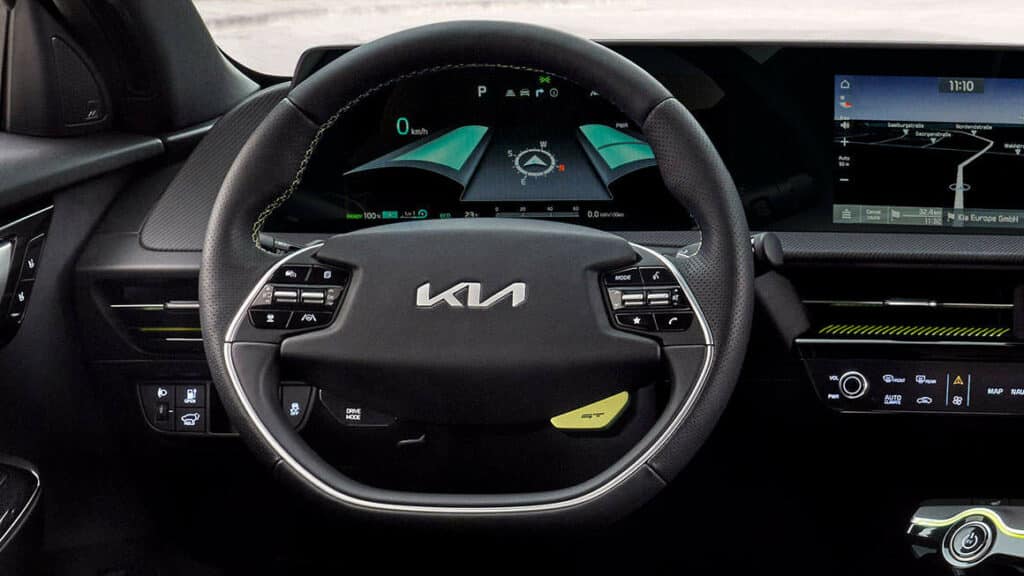 ev6 électrique intérieur volant